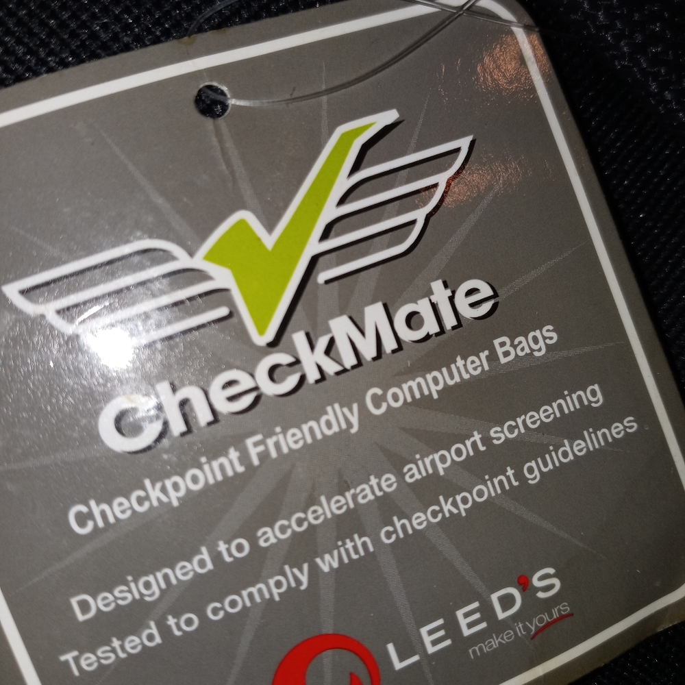 Leeds Black Checkpoint Friendly Computer Bag - Picture 8 of 10